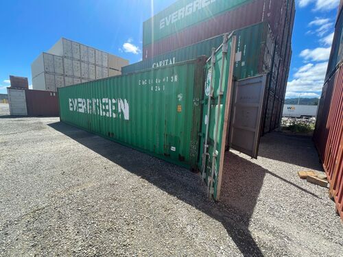 40ft-Shipping-container-exterior-1